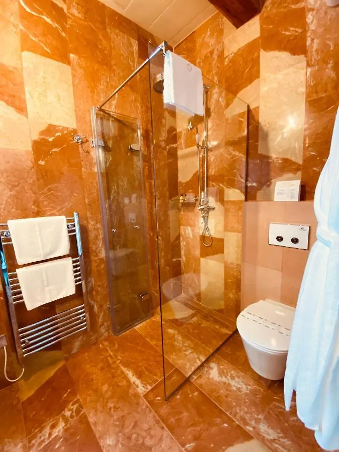 Lulu Boutique Hotel Żebbuġ