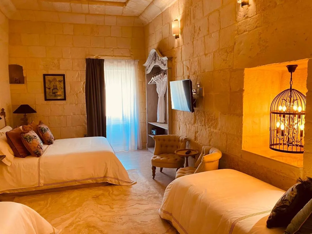 Lulu Boutique Hotel Żebbuġ