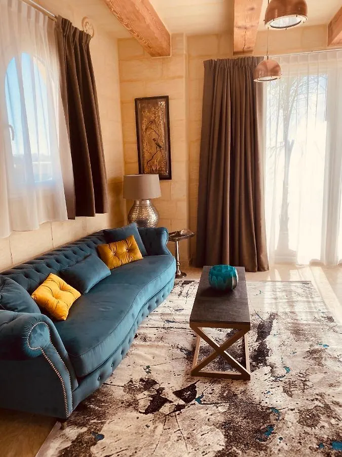 Lulu Boutique Hotel Żebbuġ