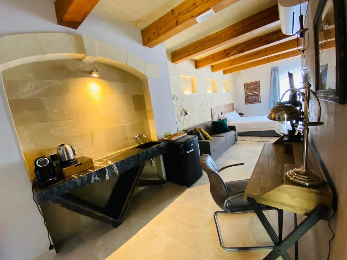 Lulu Boutique Hotel Żebbuġ