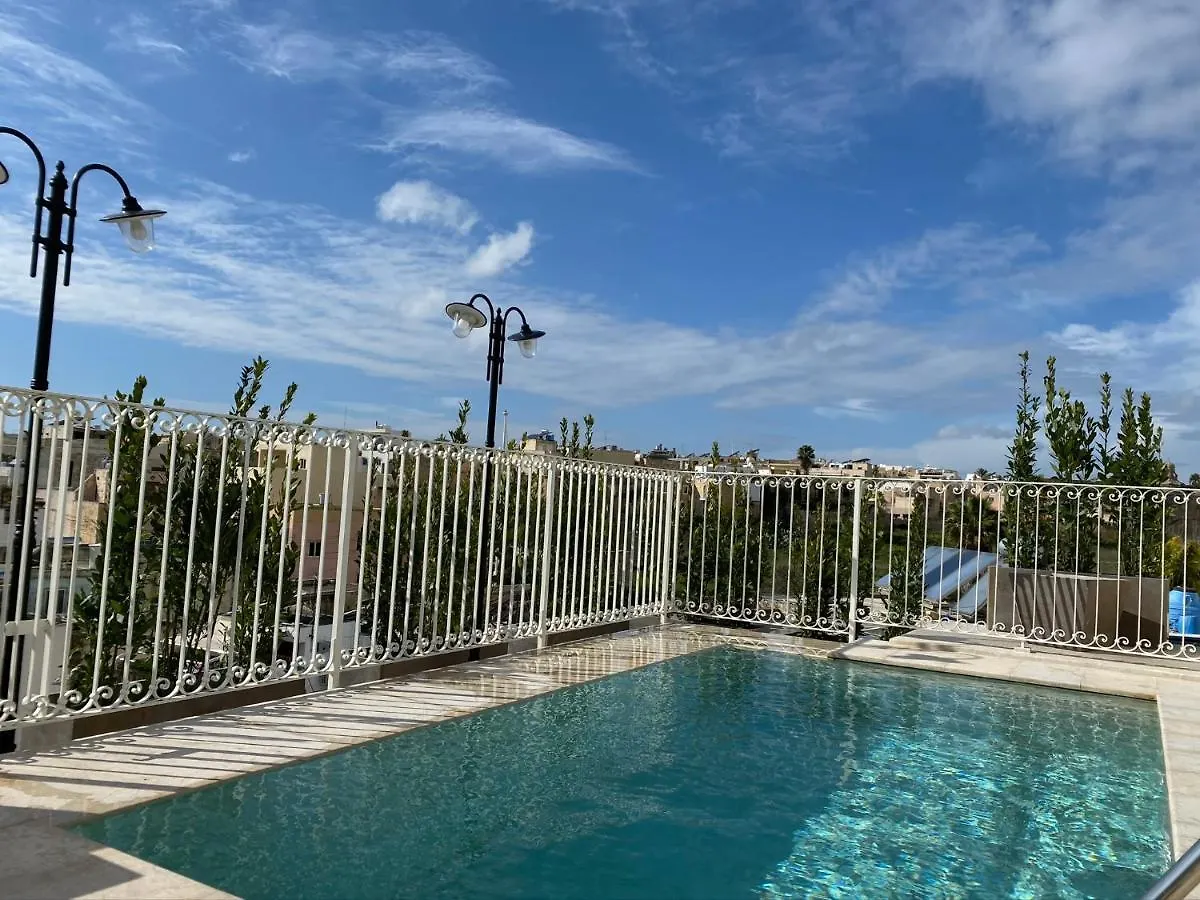 Lulu Boutique Hotel Żebbuġ